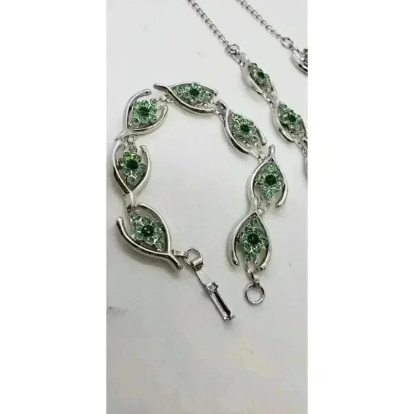 Vintage good luck Necklace Bracelet Earrings Set Silver Wishbone Rhinestone - Picture 6 of 11